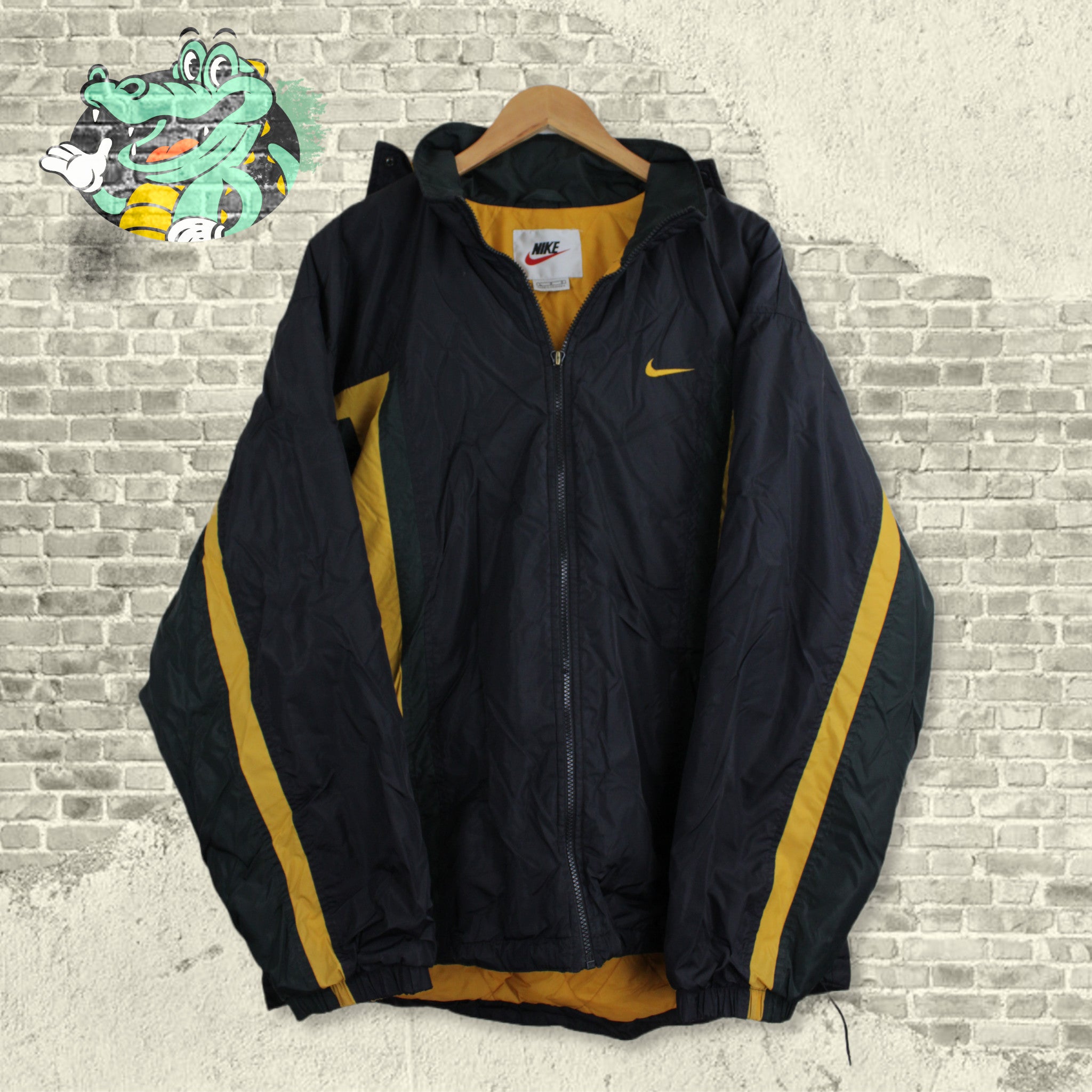 Productiviteit Meyella premier Vintage 90s Nike "Jamaica" Bomber Jacket - Large – Nostalcart Premium  Thrifting