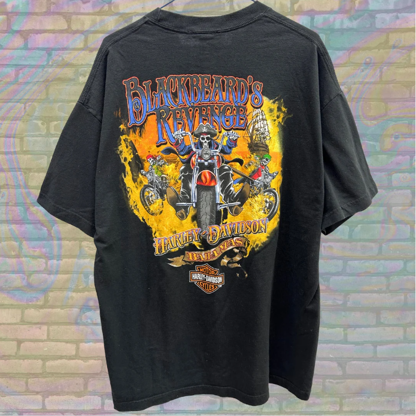 Vintage Harley-Davidson Bahamas Pirate Skull Graphic T-Shirt, Unisex Black Short Sleeve Tee, Biker Apparel, Motorcycle Gear, Size XL