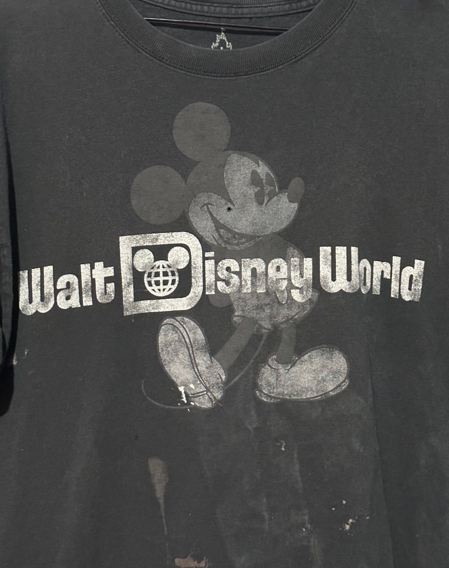 Retro Disney Walt Disney World Faded & Distressed T-shirt - Large