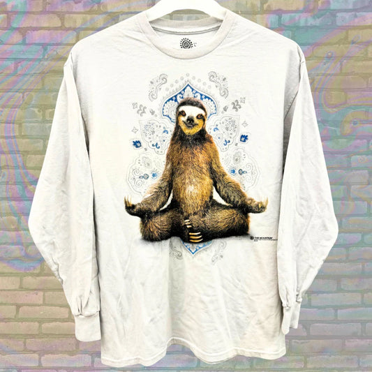 Vintage The Mountain Sloth Yoga Long Sleeve Sweatshirt, Meditating Sloth Graphic Tee, Animal Lover's Relaxed Fit, Funny Wildlife 90s Unisex