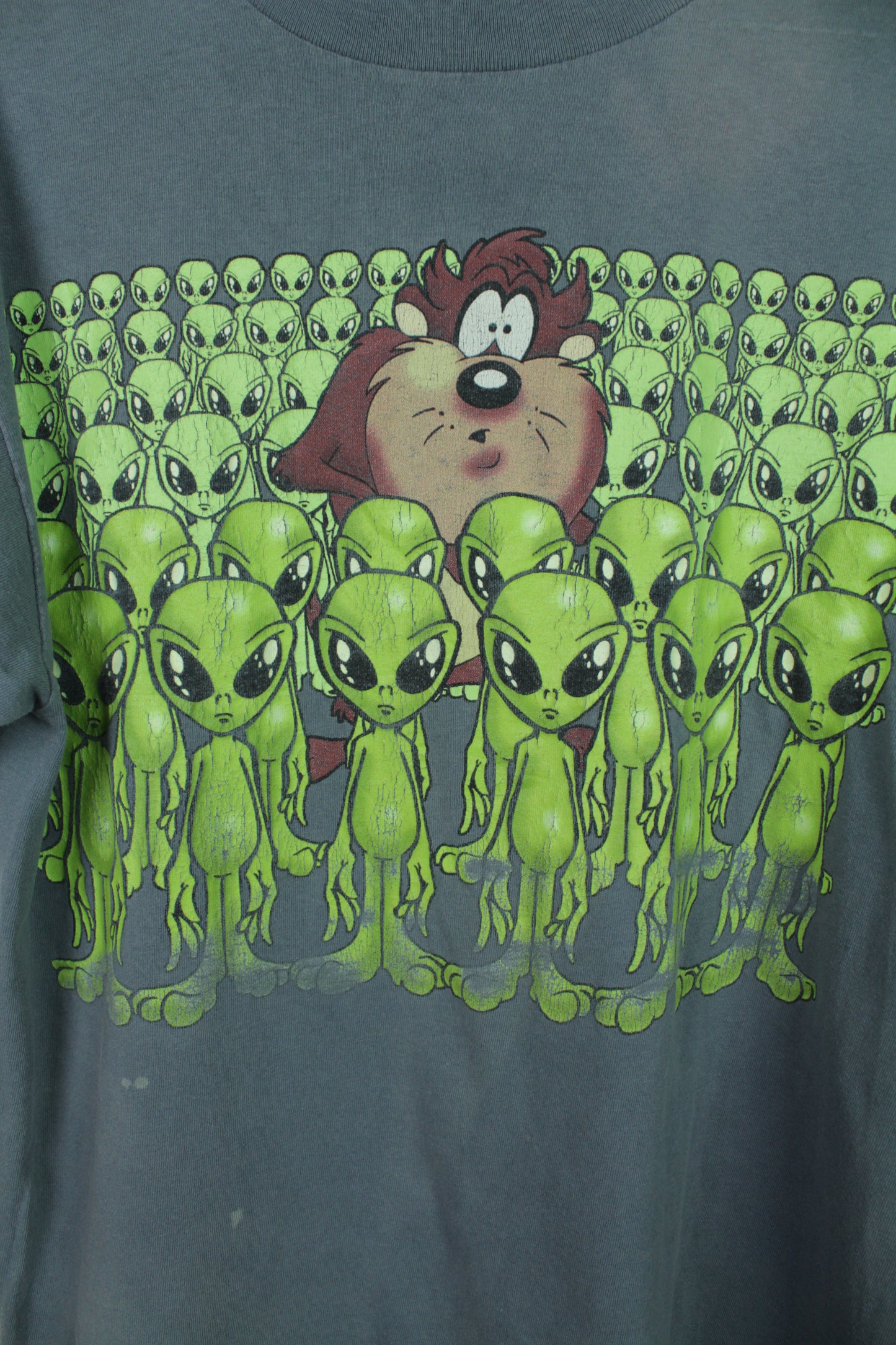 Vintage 90s Looney Tunes Taz and The Aliens T-shirt - Medium