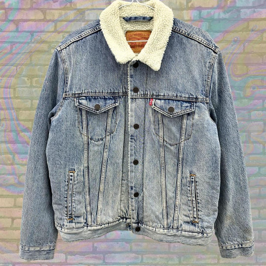 Retro Levi's Sherpa Denim Trucker Jacket Size Medium