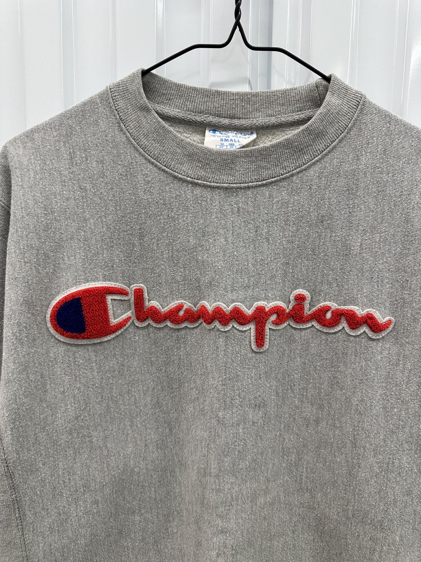 Vintage Champion Reverse Weave Embroidered Y2K Sweatshirt Size Small (Fits M)