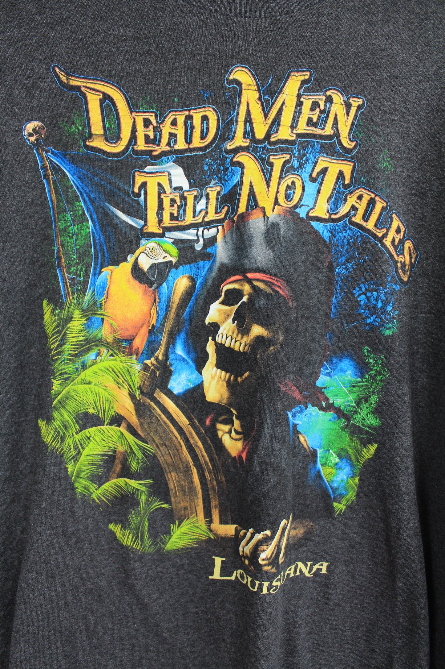 Retro Dead Men Tell No Tales Louisiana T-shirt - Large