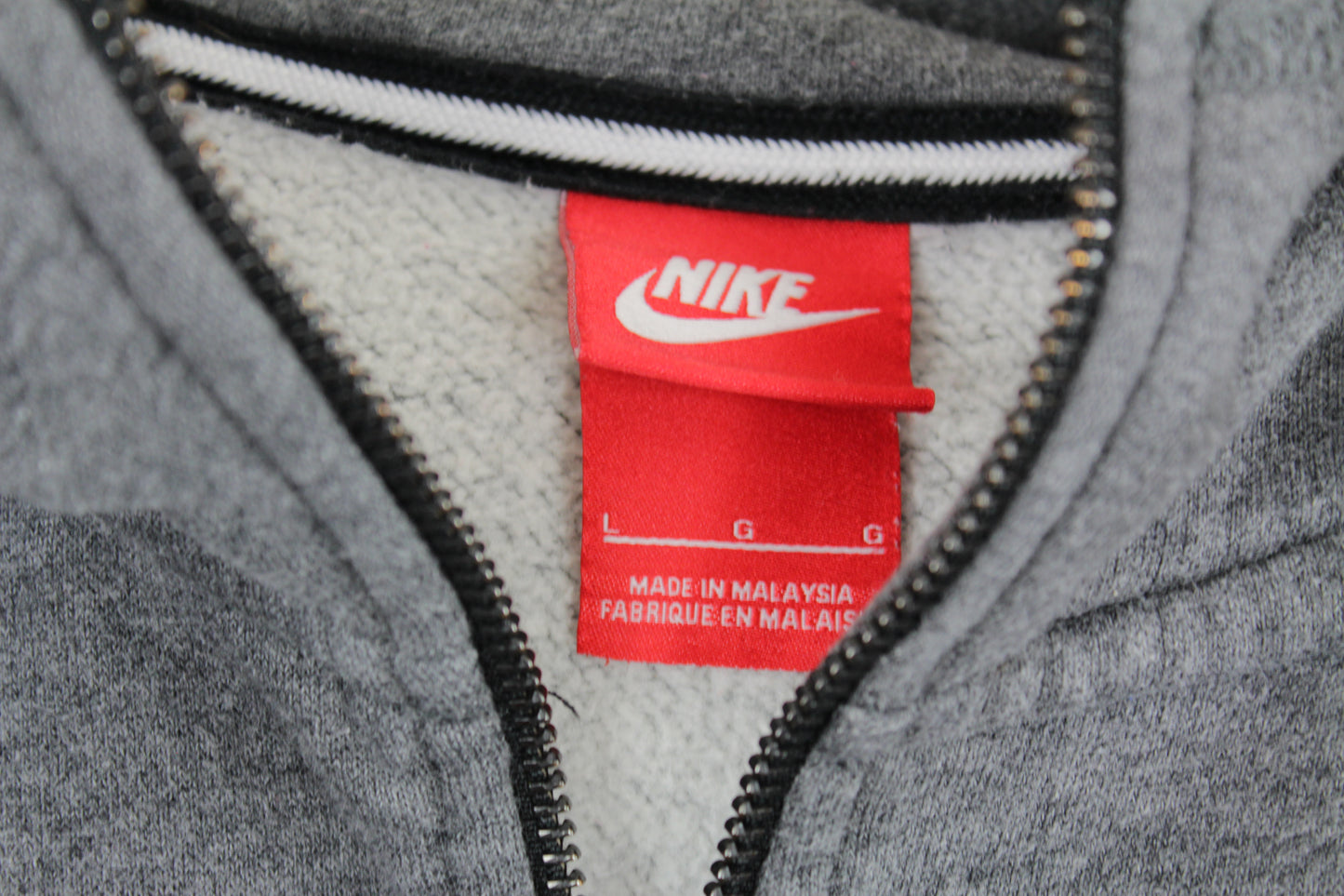 Retro Nike Grey Classic Zip-up Hoodie  - Large