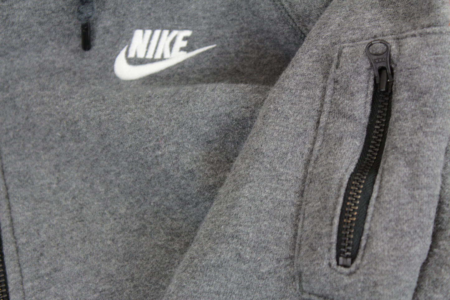 Retro Nike Grey Classic Zip-up Hoodie  - Large