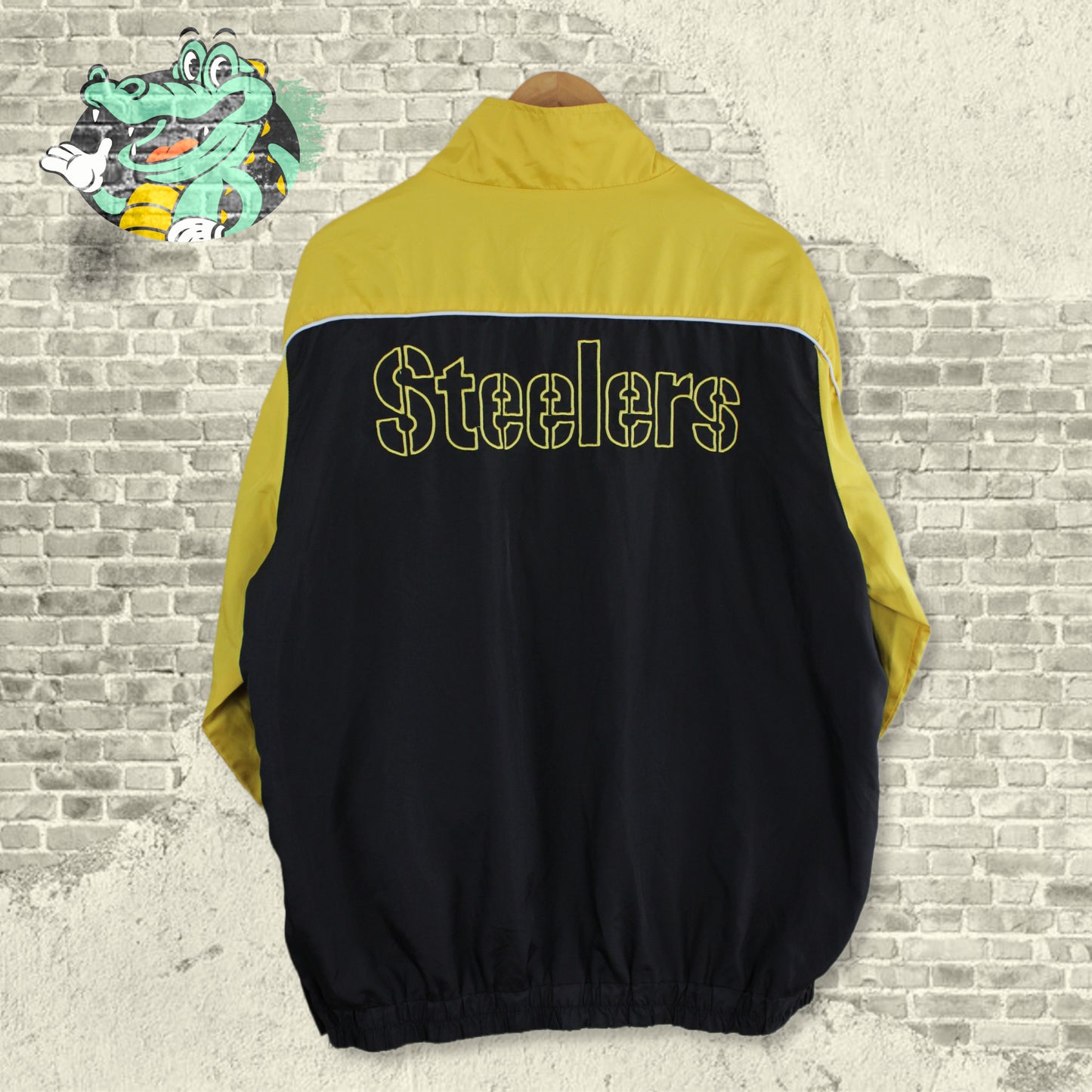 Vintage Pittsburgh Steelers NFL Windbreaker - Extra Large